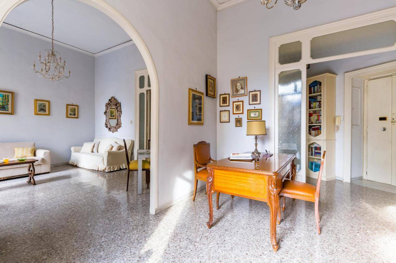 Rettifilo Family Apartment By Wonderful Italy Neapel Exterior foto